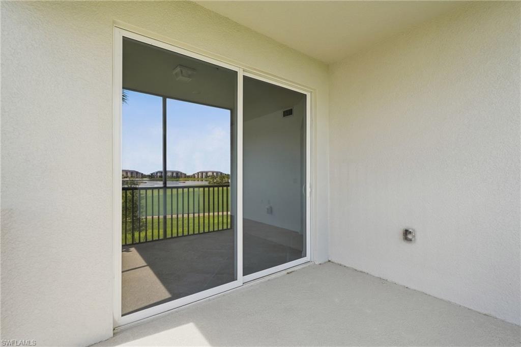 5479 Double Eagle Cir 3628 Property Photo 31