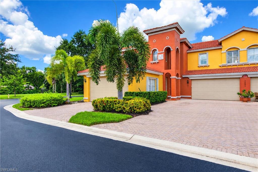 7001 Bergamo Way 201 Property Photo 2