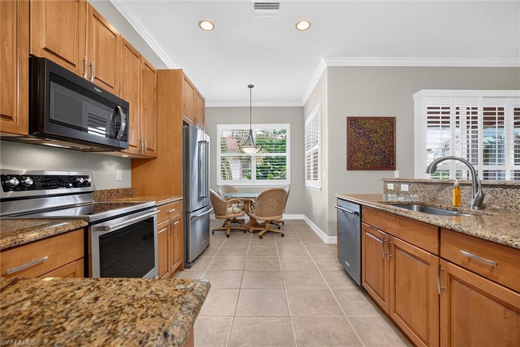 7001 Bergamo Way 201 Property Photo 15