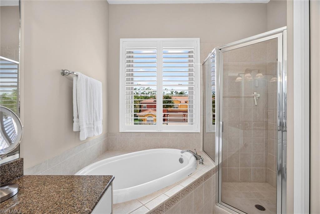 7001 Bergamo Way 201 Property Photo 31