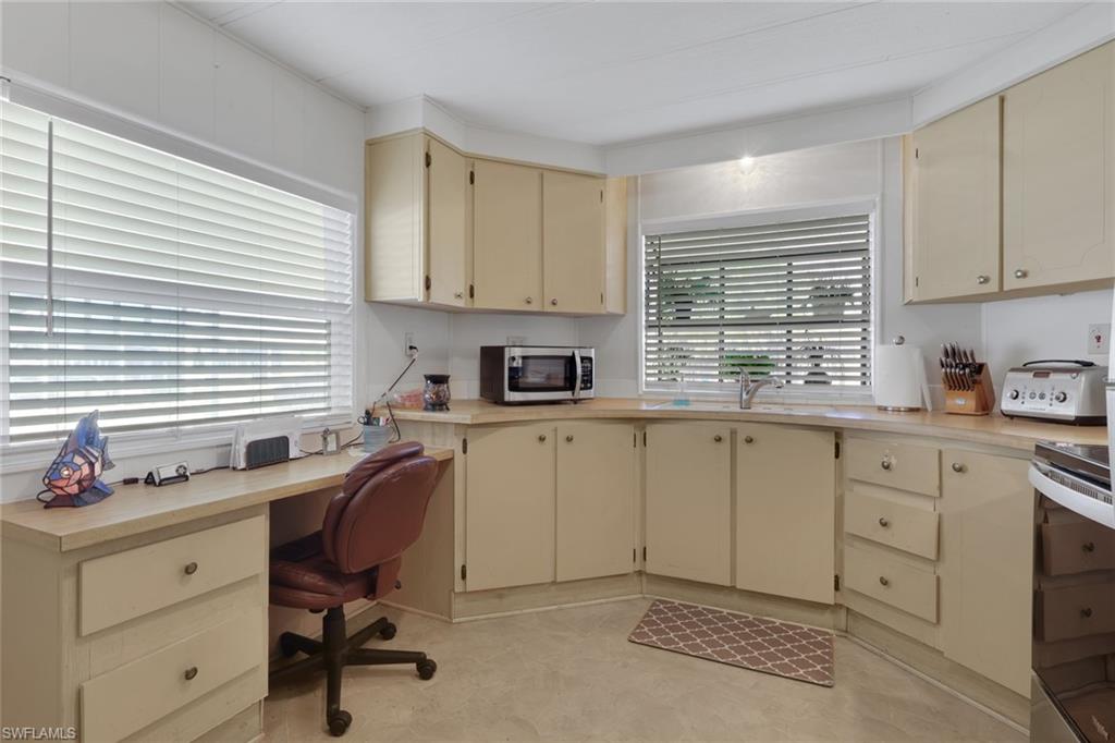 3390 Galaxy Way Property Photo 6
