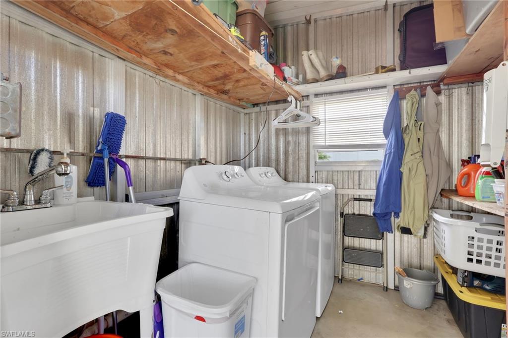 3390 Galaxy Way Property Photo 23