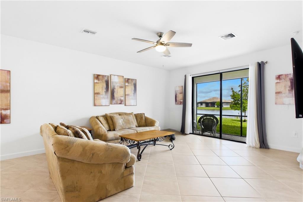 14192 Pine Lodge Ln Property Photo 12