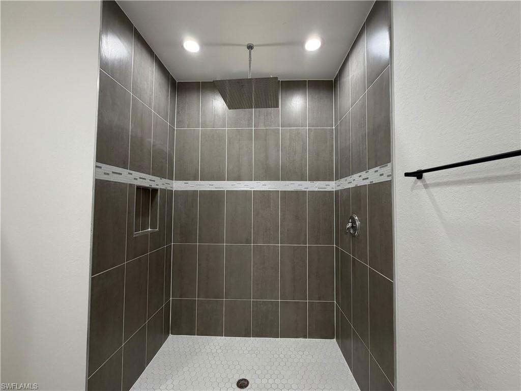 8014 Spice Ct Property Photo 7