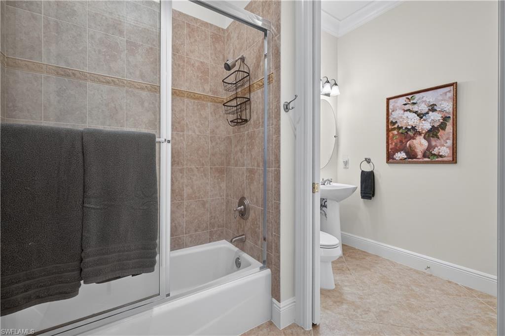 3177 Aviamar Cir 202 Property Photo 31