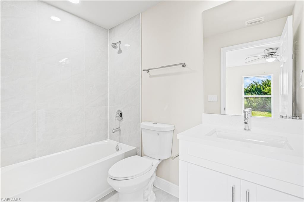 180 Peerless St Property Photo 9