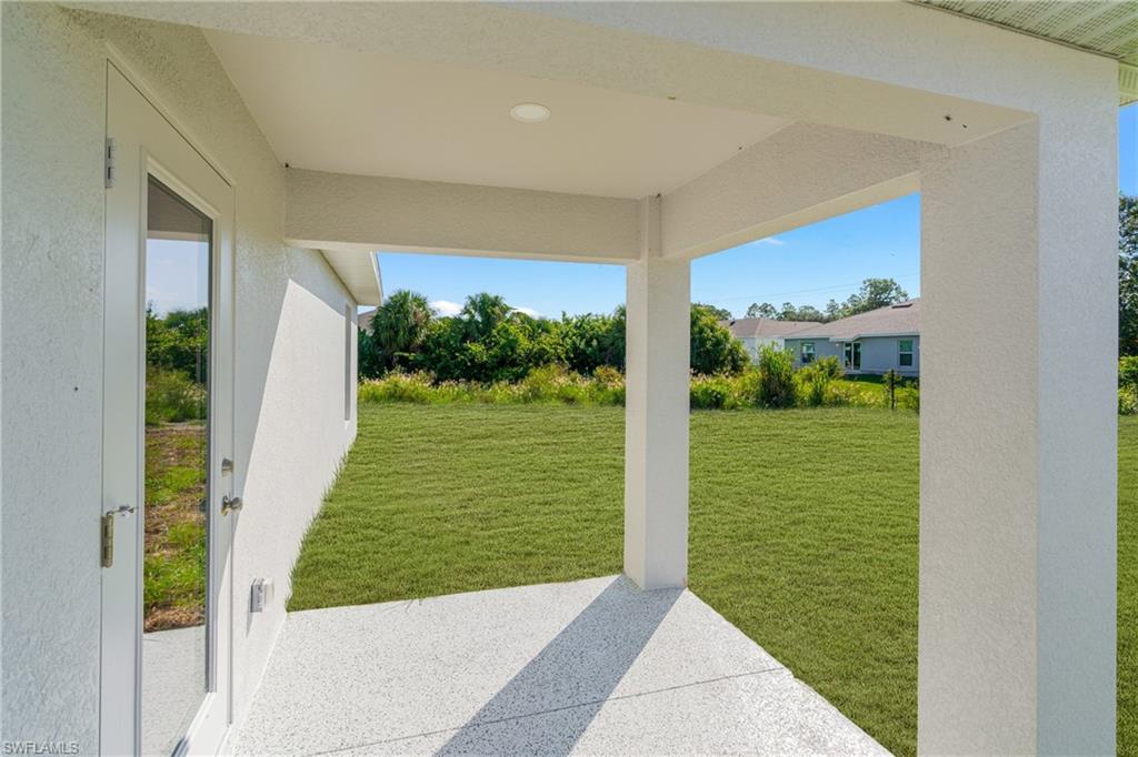180 Peerless St Property Photo 14