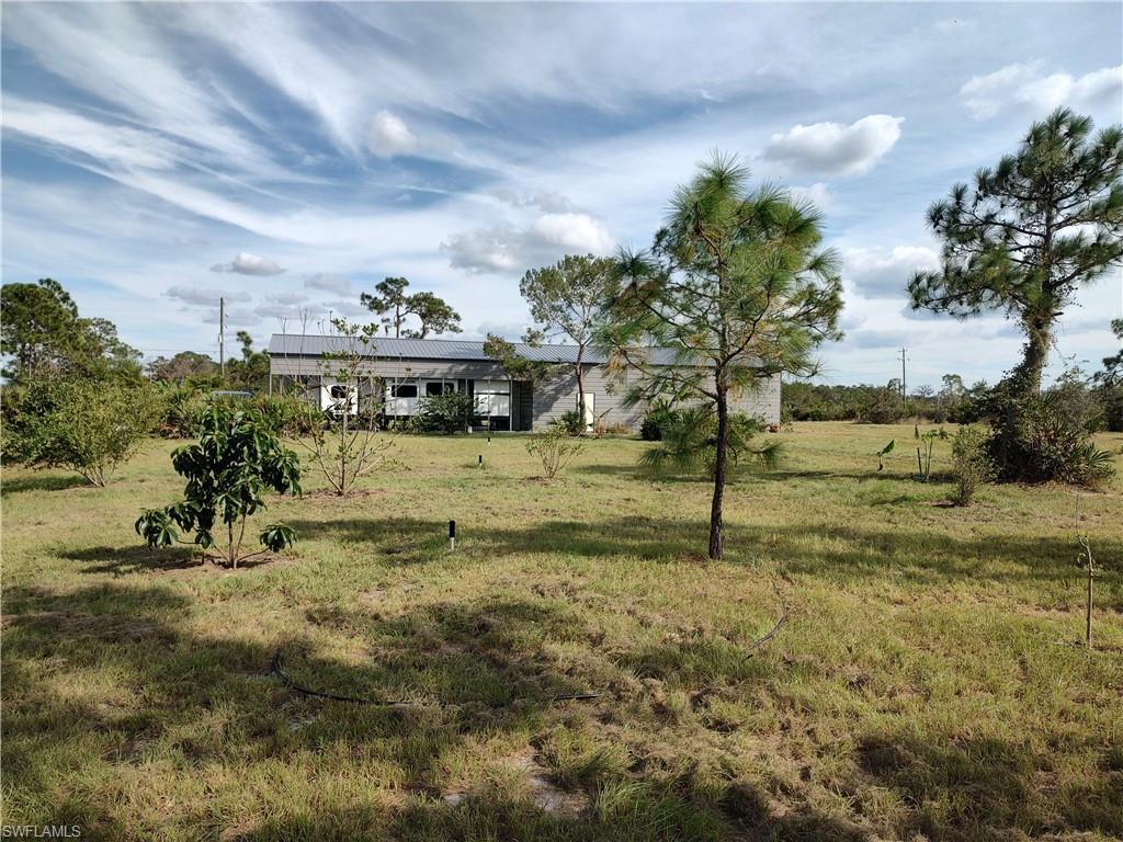 10 Henry Dr Property Photo 4