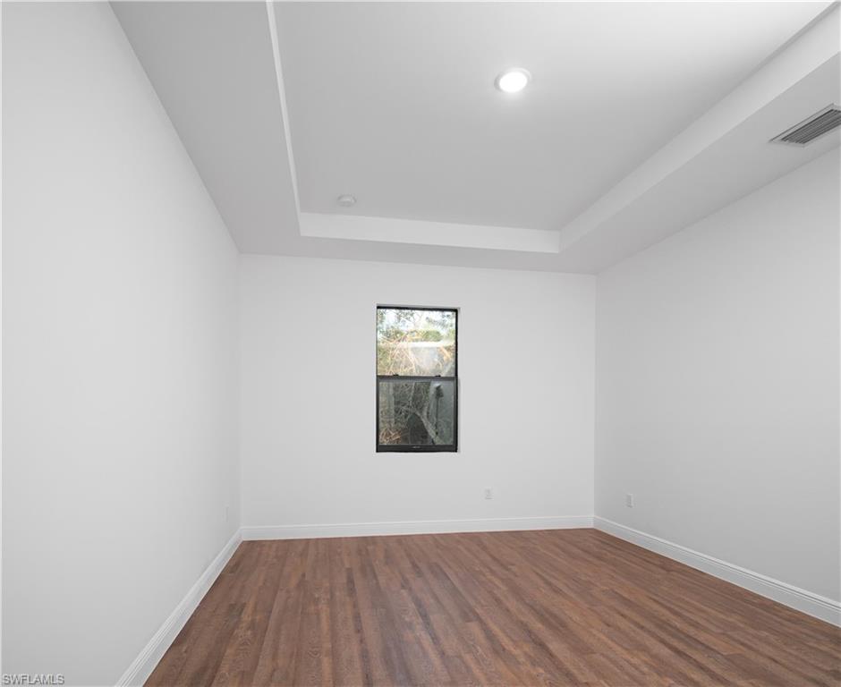 3010 Harvard Cir Ne Property Photo 6