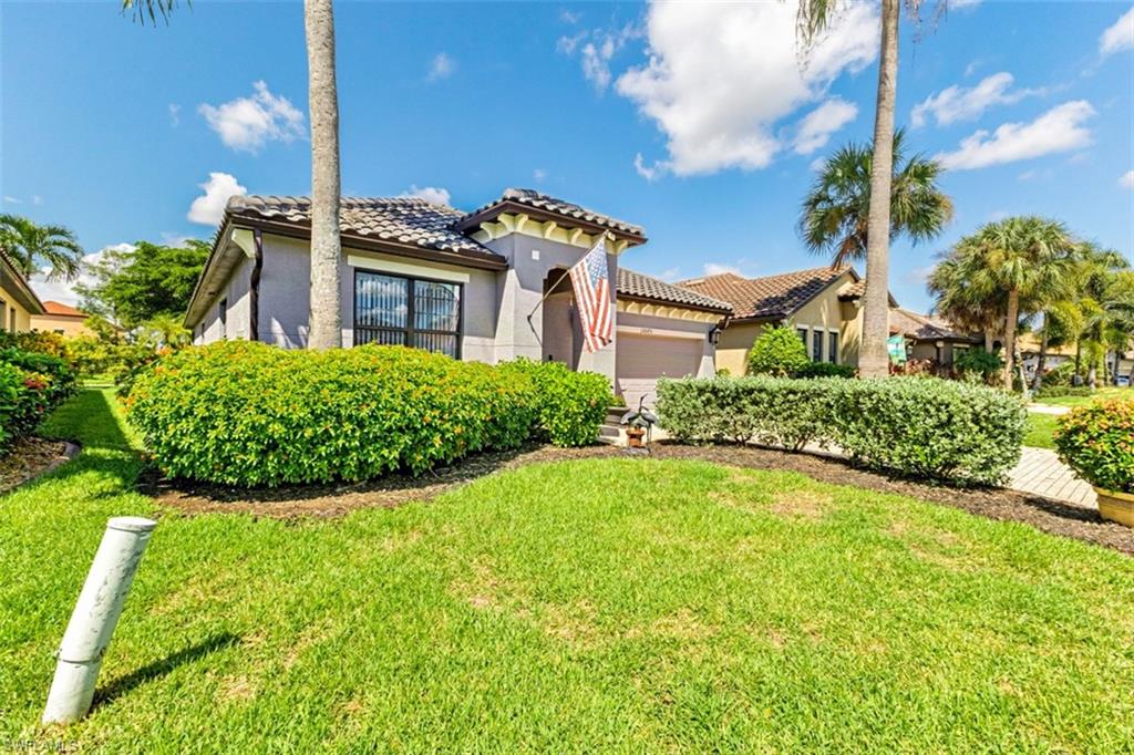 12065 Country Day Cir Property Photo 5