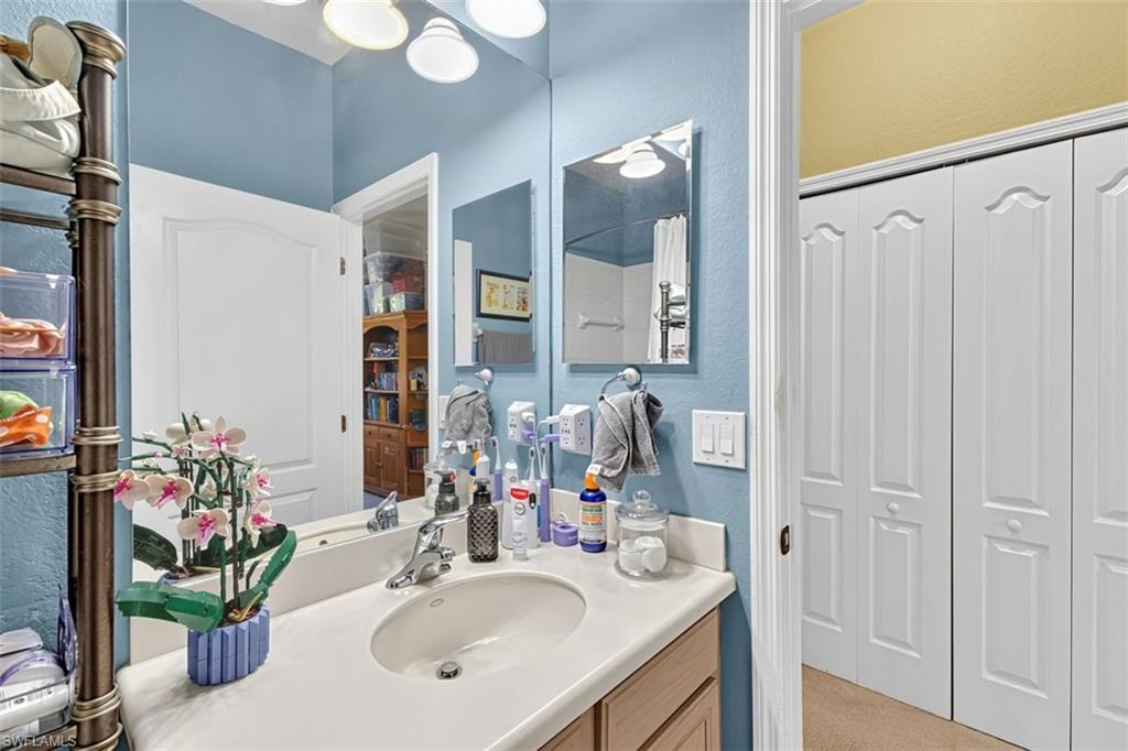 12065 Country Day Cir Property Photo 19