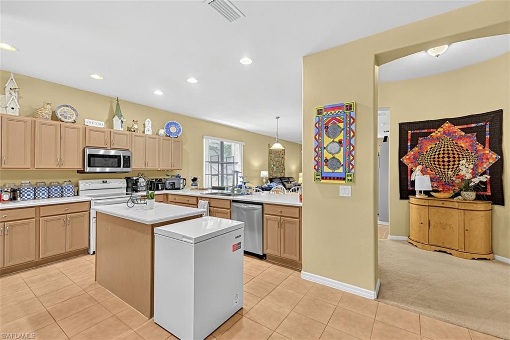 12065 Country Day Cir Property Photo 28