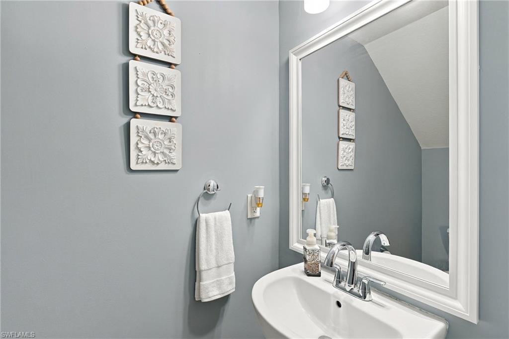 16159 Via Solera Cir 102 Property Photo 25