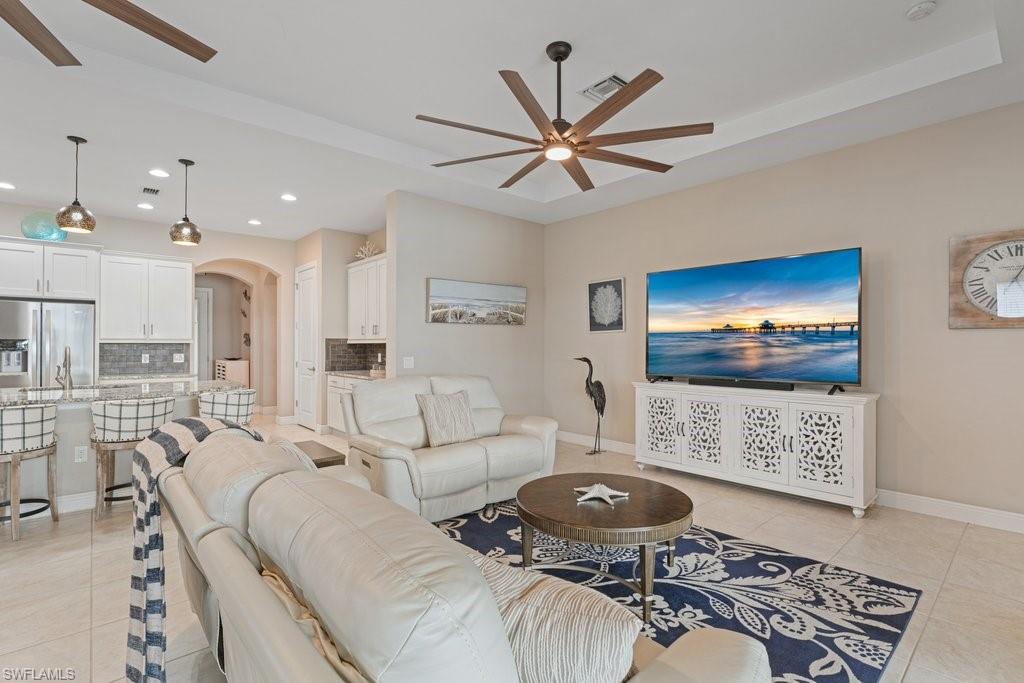 12766 Fairington Way Property Photo 8