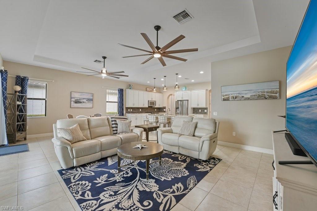 12766 Fairington Way Property Photo 10