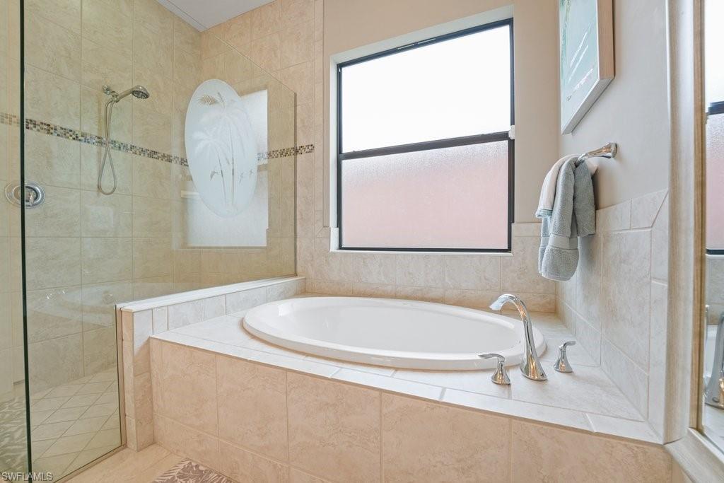 12766 Fairington Way Property Photo 18