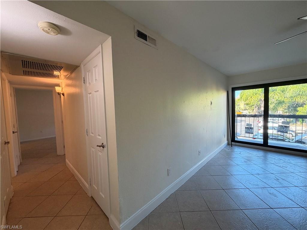 2925 Winkler Ave 914 Property Photo 8