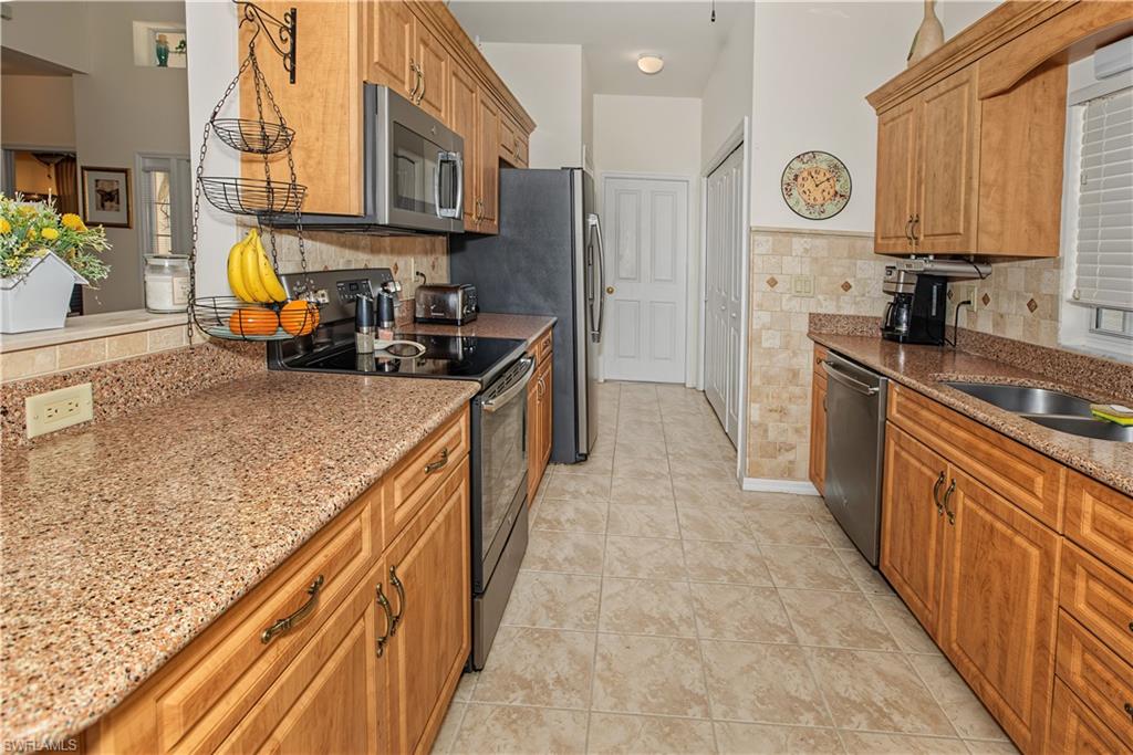 3821 Ponytail Palm Ct Property Photo 26