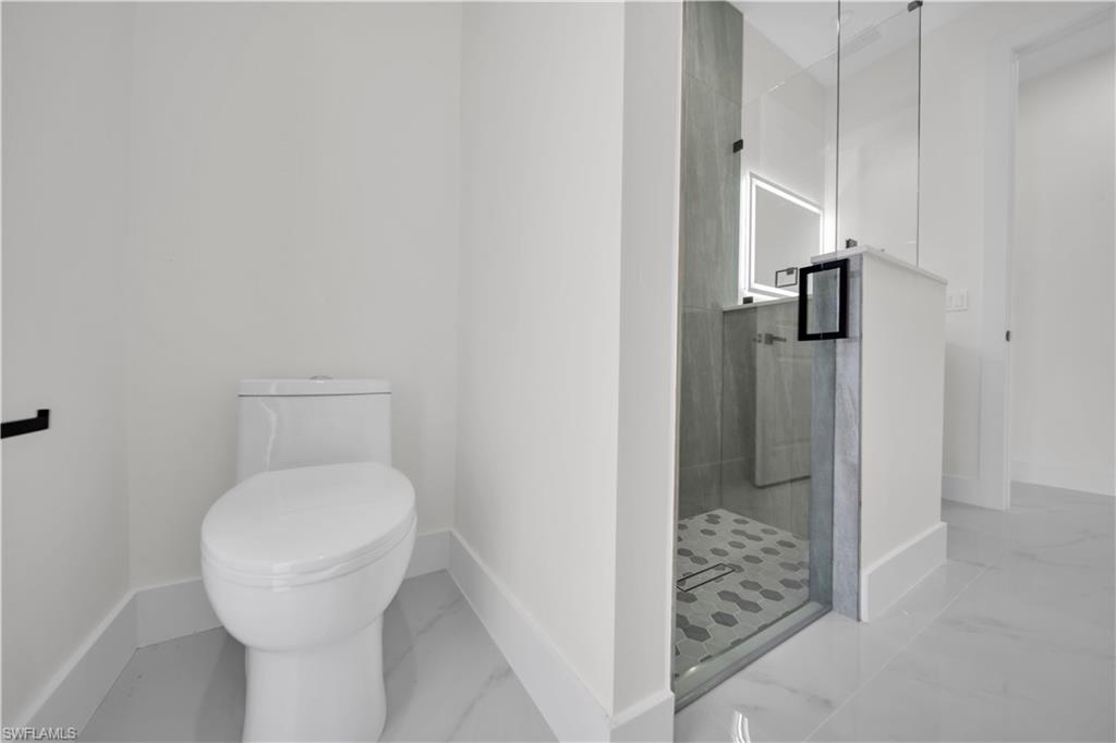 3221 Sw 3rd Ter Property Photo 28