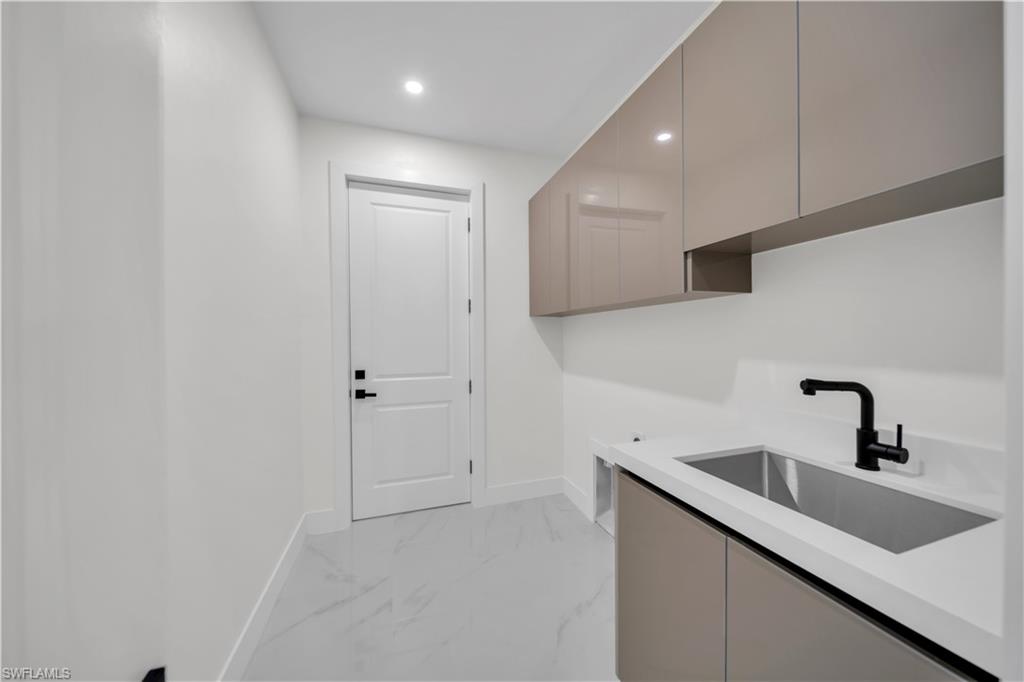 3221 Sw 3rd Ter Property Photo 39