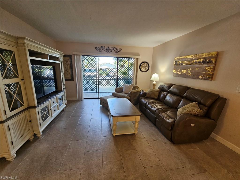 9610 Green Cypress Ln 2 Property Photo 6