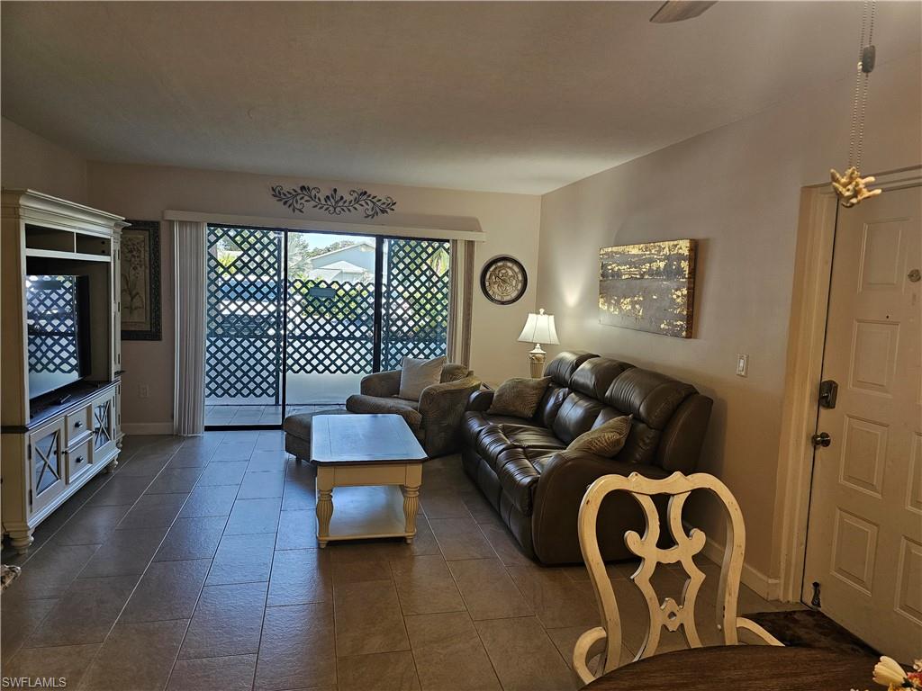 9610 Green Cypress Ln 2 Property Photo 10