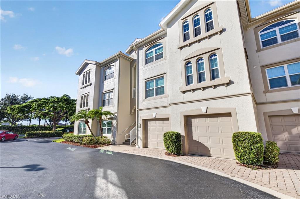 15655 Ocean Walk Cir 301 Property Photo 3