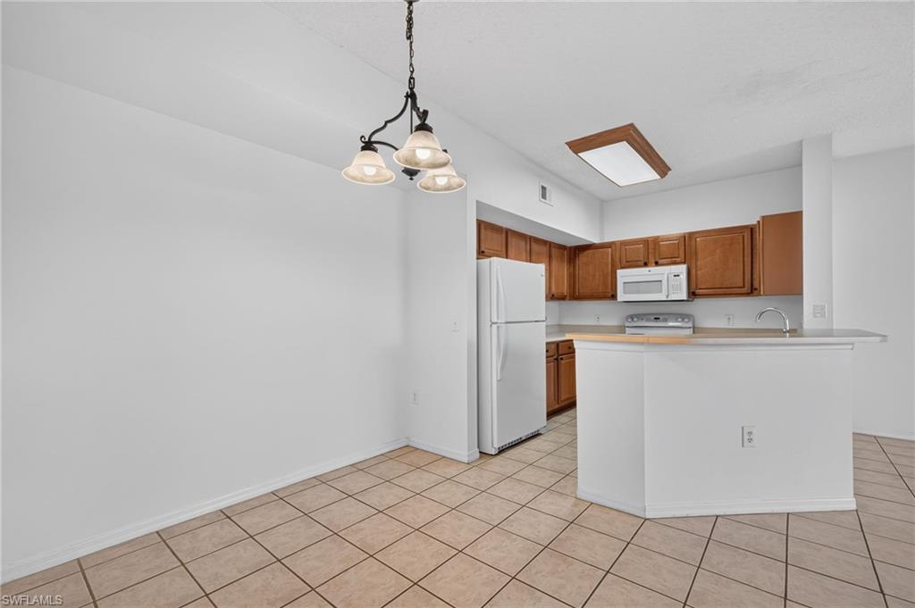 15655 Ocean Walk Cir 301 Property Photo 11