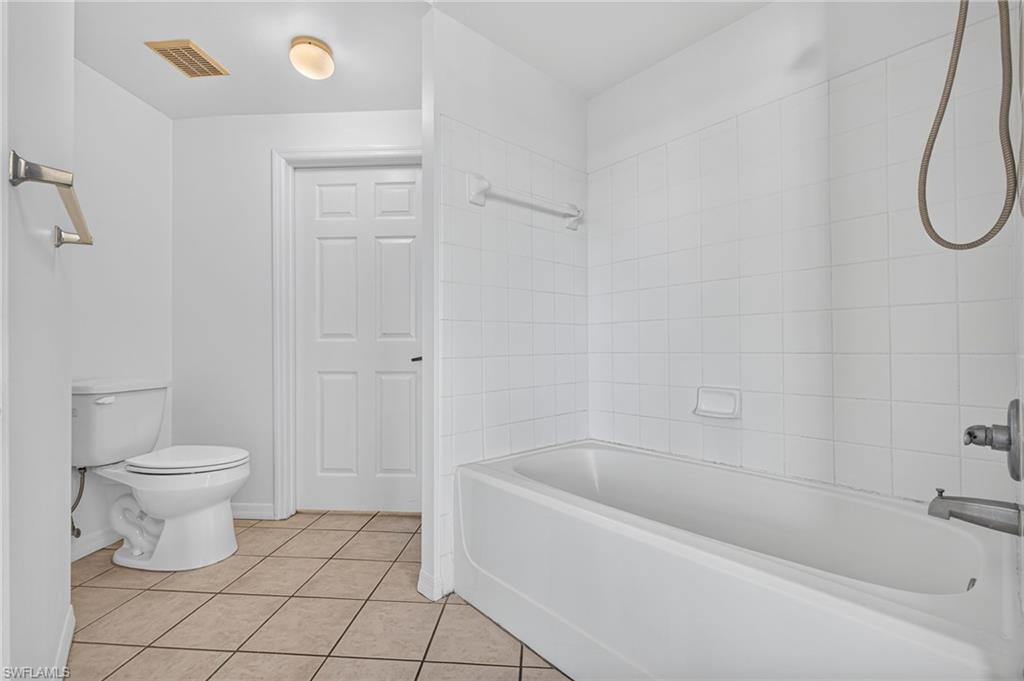 15655 Ocean Walk Cir 301 Property Photo 20