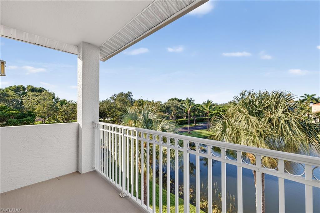 15655 Ocean Walk Cir 301 Property Photo 23
