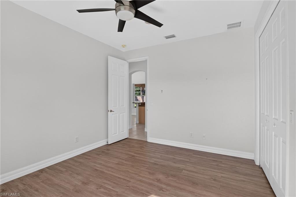 1012 Sw 39th Ter Property Photo 27