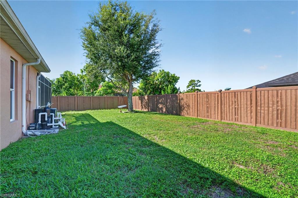 1012 Sw 39th Ter Property Photo 39