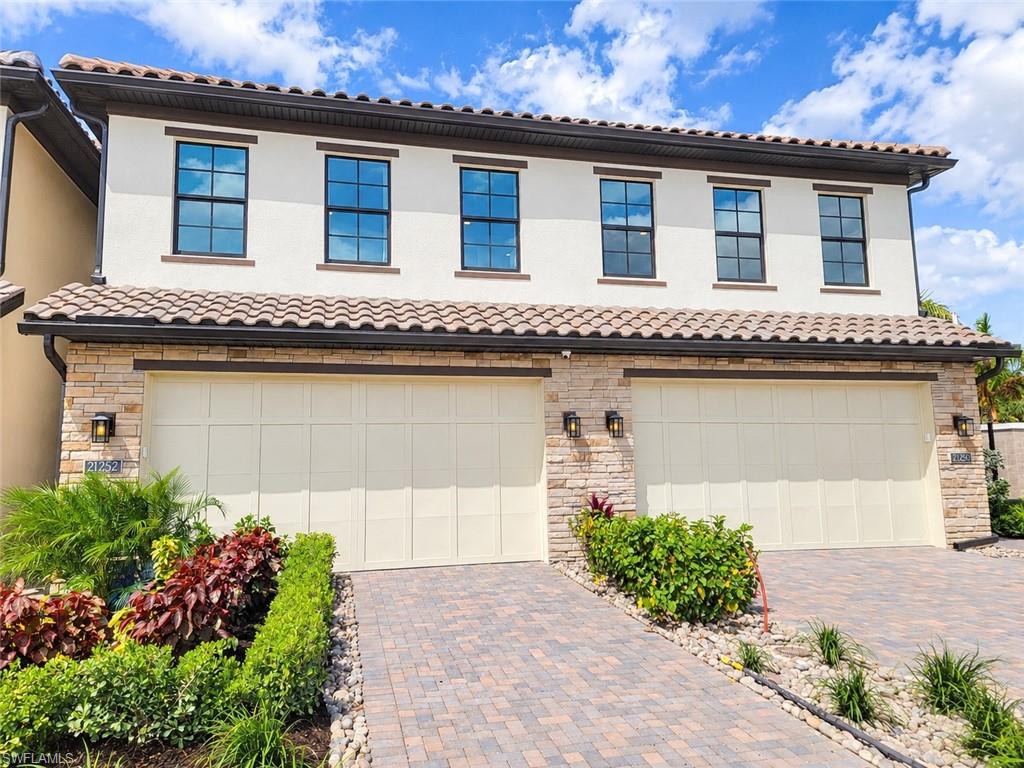 21250 Estiva Villa Cir Property Photo 3