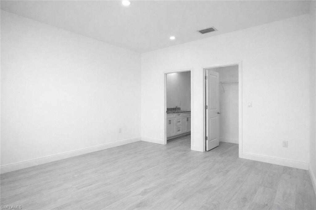 1293 Mission Ln Property Photo 3