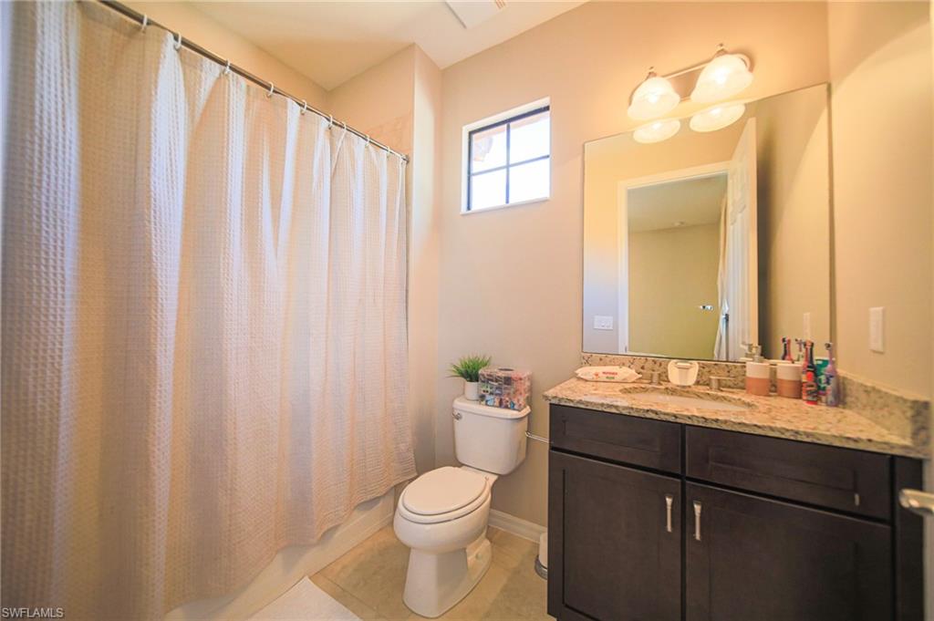 11901 Kemena St Property Photo 17