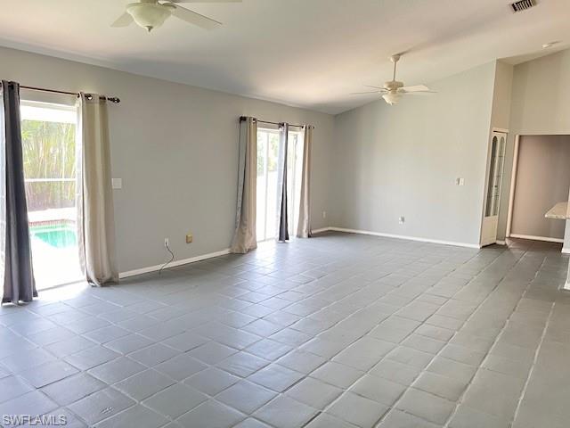 9794 Country Oaks Dr Property Photo 4