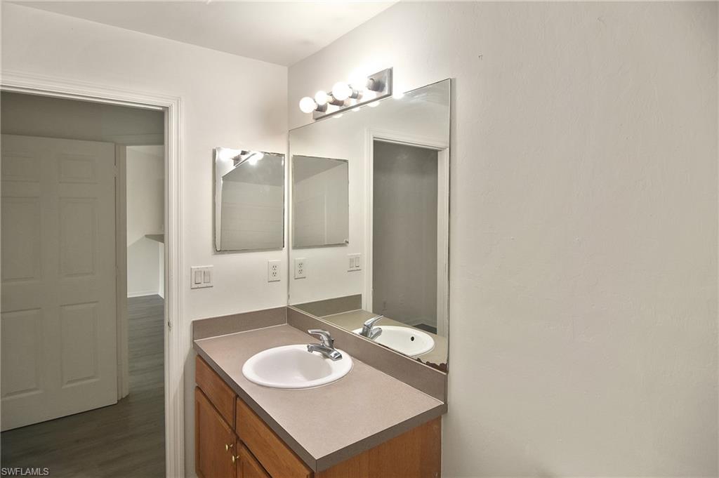 710 Jenna Ave S Property Photo 11
