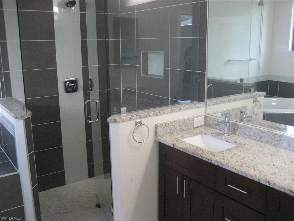 1414 Sw 16th Ter Property Photo 10