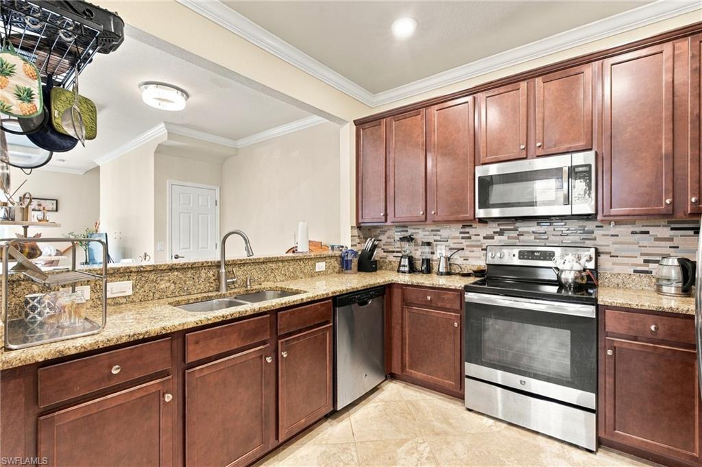10168 Via Colomba Cir Property Photo 13