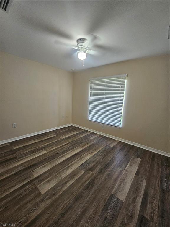 1116 Irving Ave Property Photo 10
