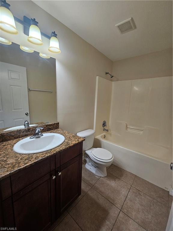 1116 Irving Ave Property Photo 11