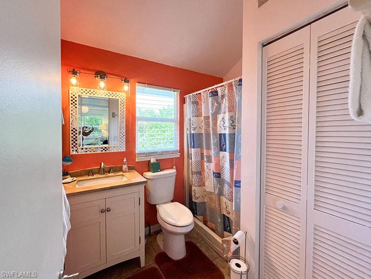 4561 Smugglers Dr Property Photo 28