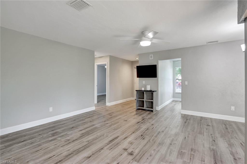 1422 Sw 50th St 66 Property Photo 5