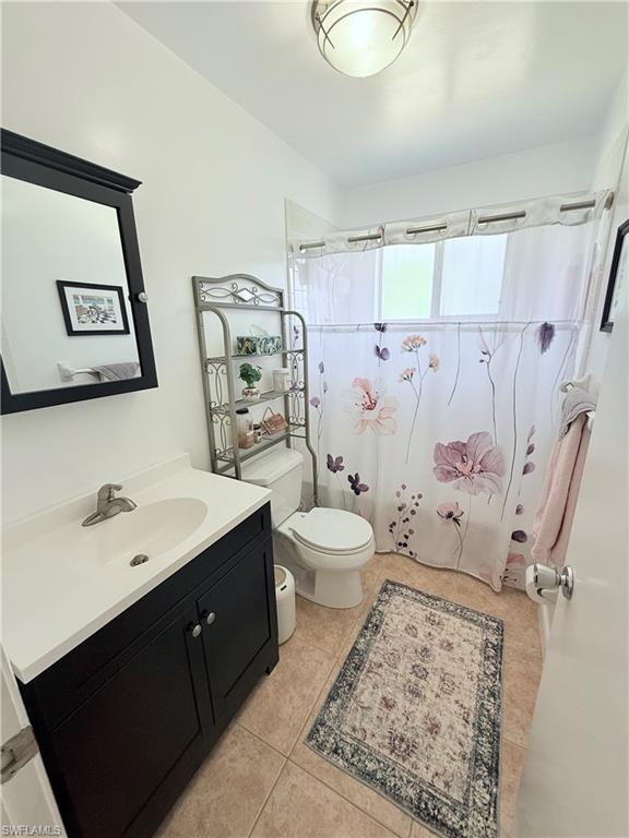 431 Van Buren St E5 Property Photo 11
