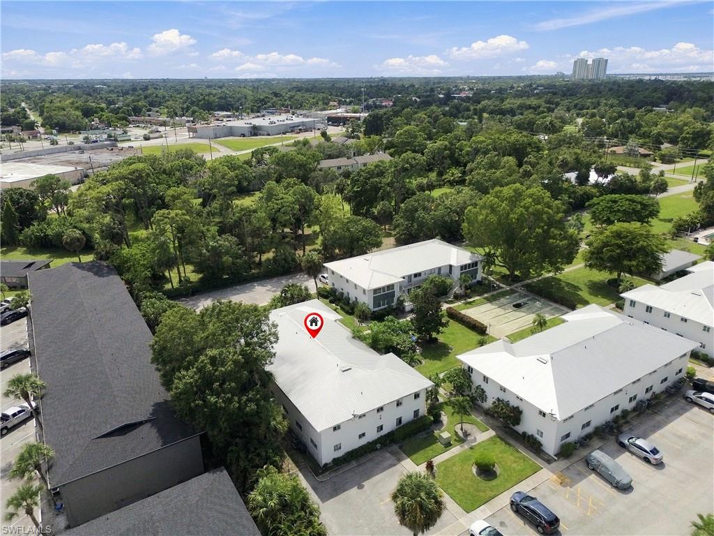 431 Van Buren St E5 Property Photo 24