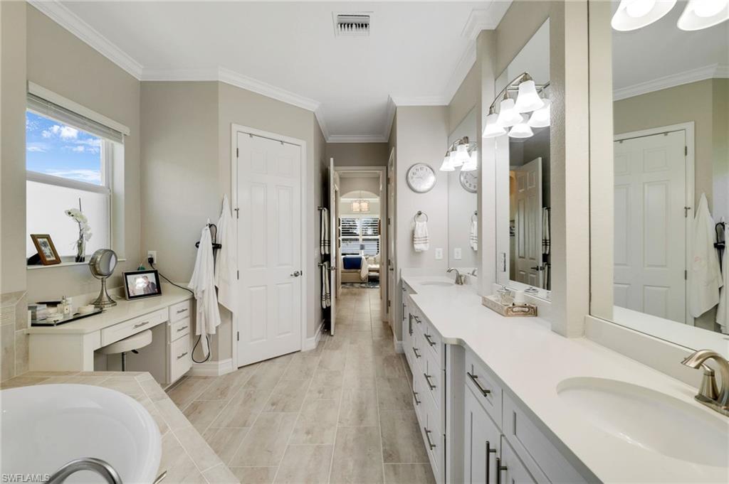 14618 Blue Bay Cir Property Photo 21