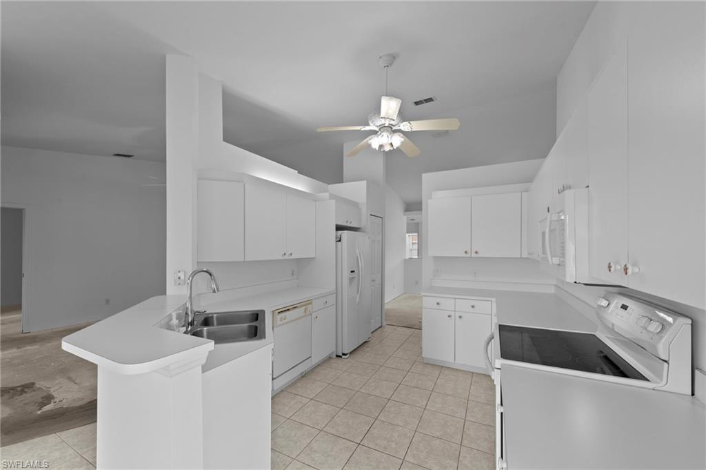 14621 Glen Cove Dr 1502 Property Photo 14
