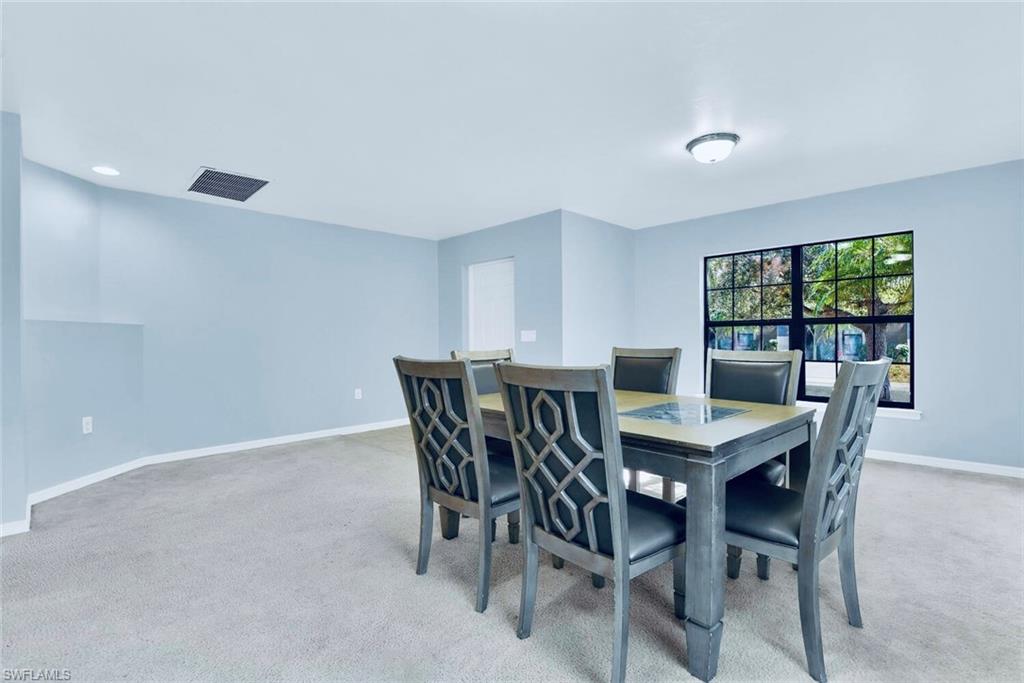 278 Shadow Lakes Dr Property Photo 2