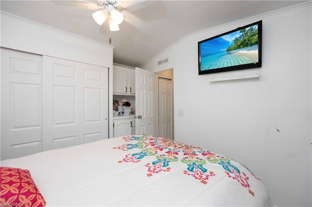 11095 Sunglow Ln Property Photo 14