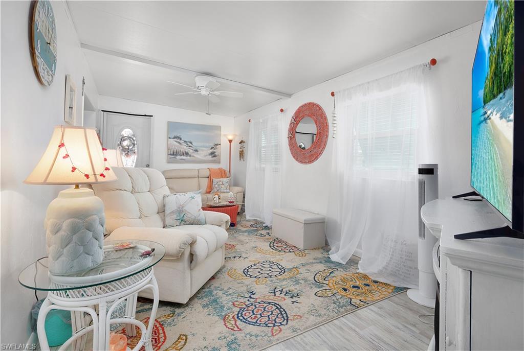 11095 Sunglow Ln Property Photo 23